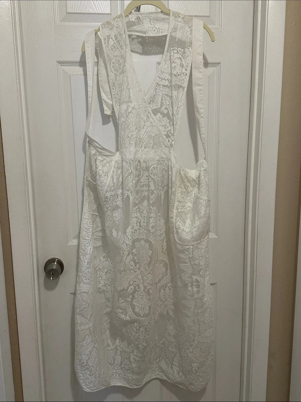 Vintage White Lace Victorian Style Hostess Apron Excellent Condition